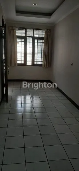 image RUMAH 2 LANTAI DI SINDANGSARI MELONG CIMAHI UNDER 1M (4)