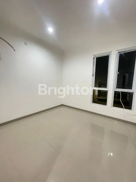 image RUMAH BARU TANJUNG DUREN 3 LANTAI MURAH DAN SIAP HUNI (6)