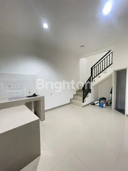 image RUMAH BARU TANJUNG DUREN 3 LANTAI MURAH DAN SIAP HUNI (2)