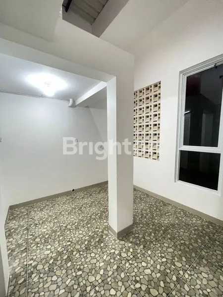 image RUMAH BARU TANJUNG DUREN 3 LANTAI MURAH DAN SIAP HUNI (5)