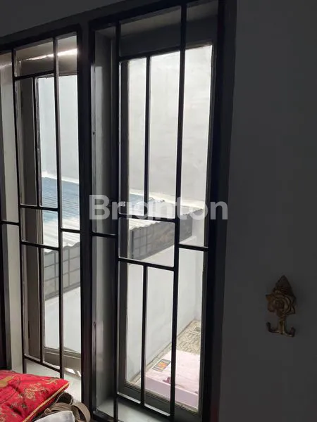 image TOWN HOUSE (2)