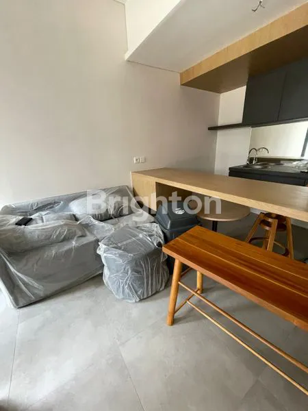 image RUMAH TABEBUYA BSD TANGERANG BANTEN (4)