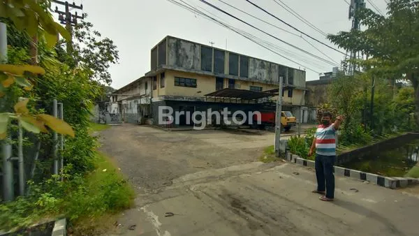 RAYA BRIGJEND KATAMSO WARU EX.PABRIK ES BALOK DKT MARGOMULYO LINGKAR TIMUR SIDOARJO DRIYOREJO GEDANGAN SIER GRESIK