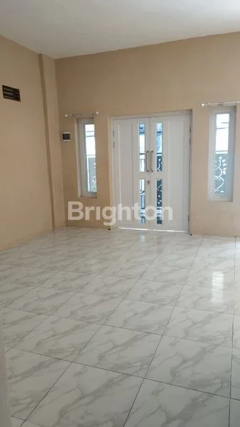 image RUMAH STRATEGIS 1 LANTAI SIAP HUNI TULUNGAGUNG (6)