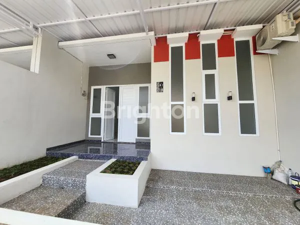 image SEMARANG INDAH RUMAH BARU MINIMALIS BAGUS SIAP HUNI (3)