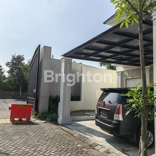 image RUMAH GREENLAND  CLUSTER GARBERRA SURABAYA (1)