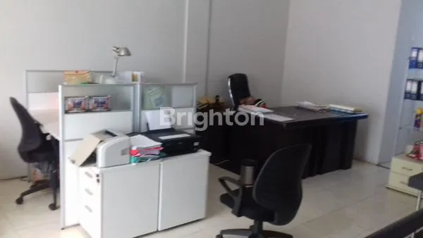 image BALIKPAPAN REGENCY RUKO SIAP PAKAI LETAK STRATEGIS  (3)