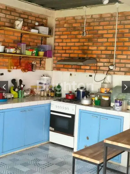 image RUMAH CANTIK LINGKUNGAN TENANG DAN LUAS (7)