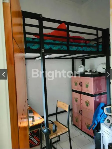 image RUMAH CANTIK LINGKUNGAN TENANG DAN LUAS (8)