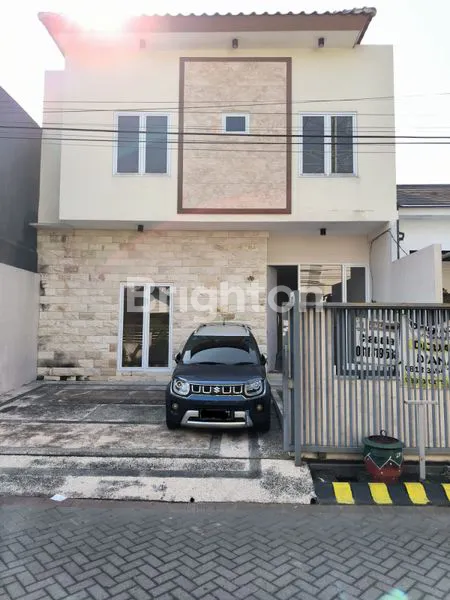 image TERMURAH!! RUMAH BARU GRESS 2 LANTAI SIMPANG DARMO PERMAI SELATAN,  MURAH SAJA (8)