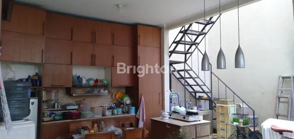 image BUAH BATU REGENCY KODYA BANDUNG, RUMAH 2 LANTAI SIAP NEGO (4)