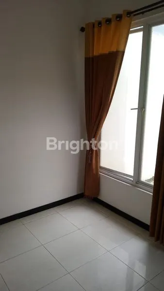 image RUMAH LADIVA GREEN HILL MINIMALIS BAGUS  (3)