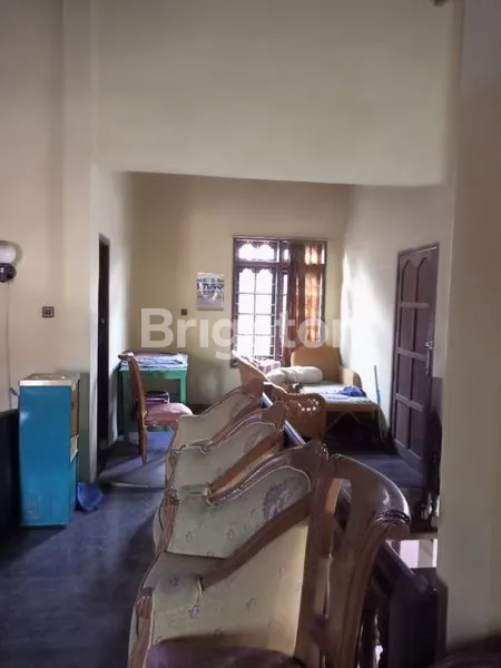 image RUMAH TENGAH KOTA (2)