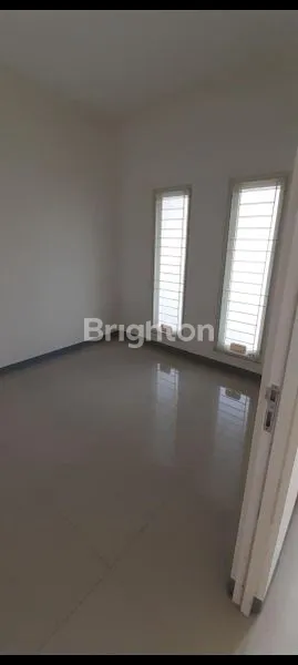 image RUMAH DI HEAVENLAND PARK JL RAYA LINGKAR TIMUR, ROW JALAN LEBAR (1)