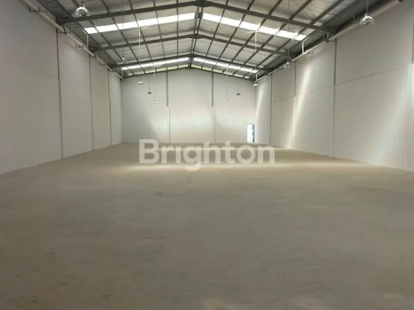 image GUDANG BERSIH MODERN ONE GATEWAY SISTEM DEKAT TOL PADALARANG  (1)