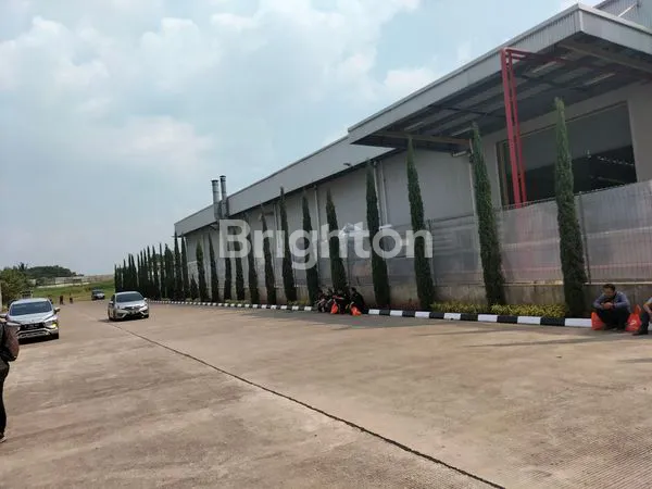 image GUDANG BERSIH MODERN ONE GATEWAY SISTEM DEKAT TOL PADALARANG  (3)