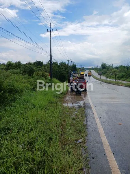 image TANAH DATAR CANTIK SIAP BANGUN HARGA TERJUN BEBAS TEPI JALAN POROS PULAU BALANG (1)