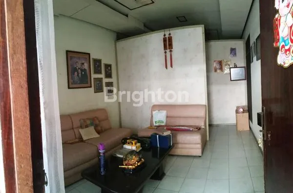 image RUMAH SEKITAR KENJERAN LEBAK MERR (1)