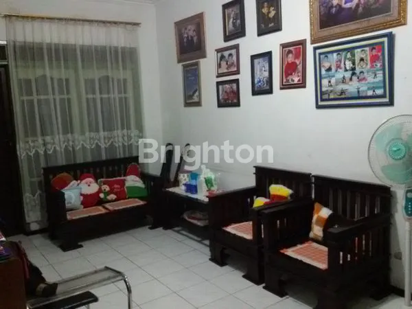 image RUMAH TENGAH KOTA, SANGAT STRATEGIS (2)