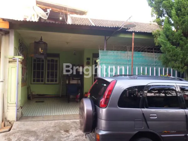 image RUMAH TENGAH KOTA, SANGAT STRATEGIS (3)