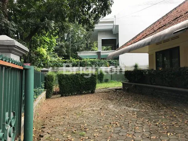 image RUMAH CANTIK SAYAP DIPATIUKUR SELANGKAH KE BERBAGAI KAMPUS TERNAMA (2)