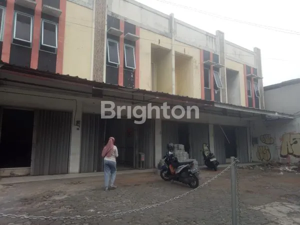 image RUKO BERSIH DAN RAPI DI CIRACAS (8)