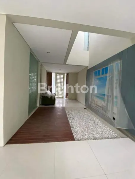 image RUMAH SIAP HUNI SEMI FURNISH DEKAT UNIVERSITAS CIPUTRA CITRALAND (5)