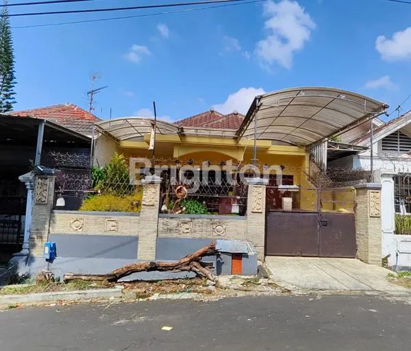 image RUMAH 1,5 LANTAI DEKAT SEKOLAH KALAM KUDUS & CHARIS DI TIDAR MALANG (1)