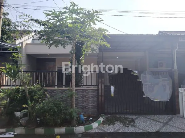 image RUMAH MINIMALIS SIAP HUNI FULL BANGUNAN (1)