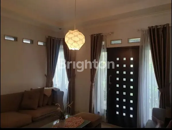 image RUMAH 2 LANTAI SEMI FURNISHED DI JANTUNGNYA KOTA BANDUNG (1)