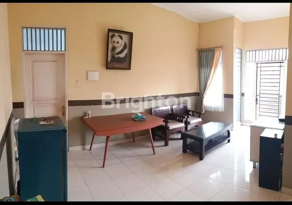 image RUMAH LIPPO KARAWACI TAMAN PROMO SIAP HUNI (3)