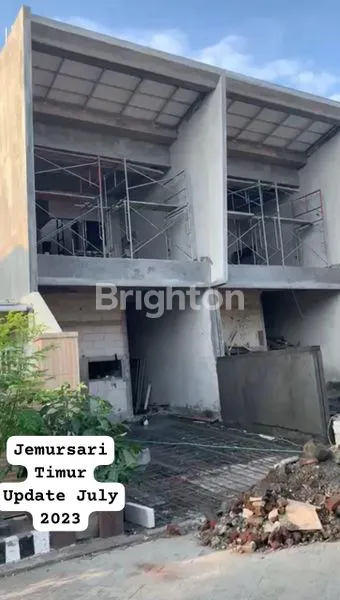 image RUMAH 2 LT ON PROGRES DI JEMURSARI (2)