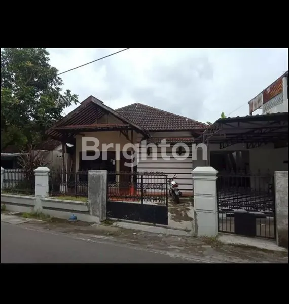 image RUMAH DI DEKAT SOLO SQUARE (2)