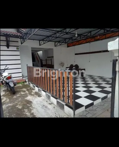 image RUMAH DI DEKAT SOLO SQUARE (4)