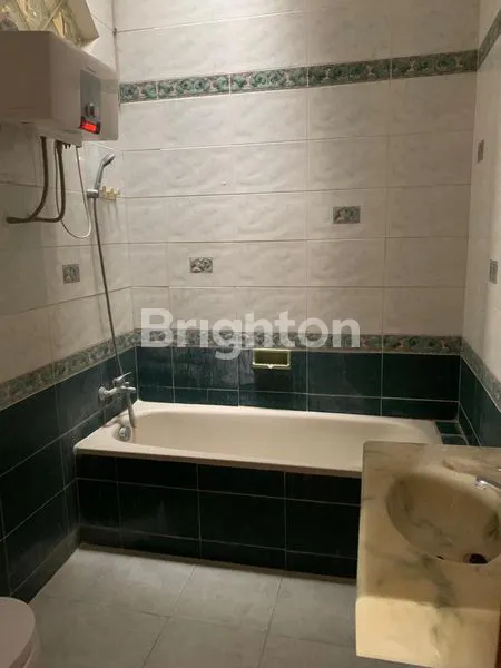 image RUMAH TERAWAT 1 LANTAI INTERNATIONAL VILLAGE CITRALAND DEKAT GWALK (4)