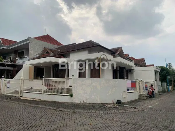 image RUMAH TERAWAT 1 LANTAI INTERNATIONAL VILLAGE CITRALAND DEKAT GWALK (1)