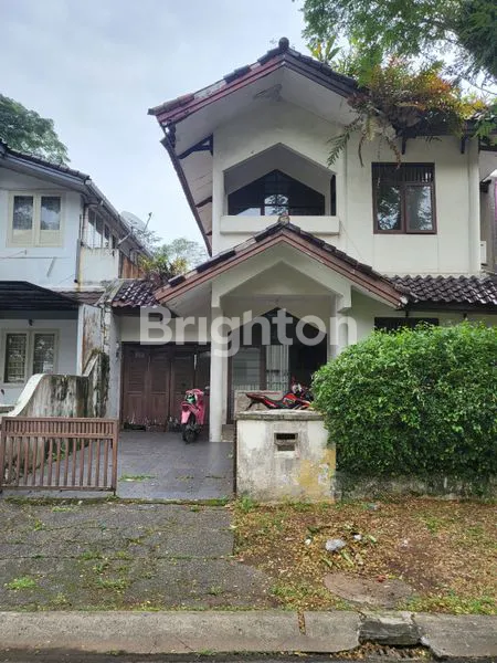 image RUMAH 2 LT DI CLUSTER DANAU BIRU BELAKANG  SPH LIPPO KARAWACI TANGERANG (1)