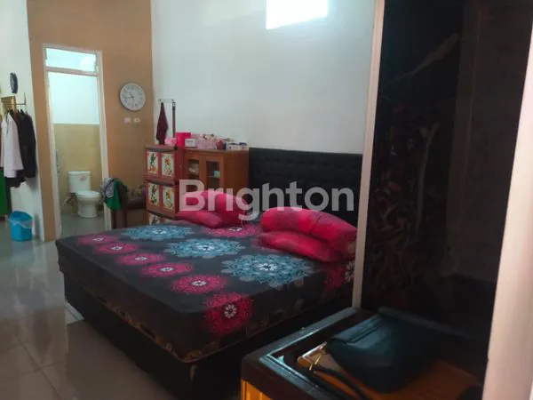 image DIJUAL RUMAH BESAR DENGAN KOLAM RENANG PRIBADI, DEKAT JALAN MAGELANG DAN DEKAT KE HOTEL HAYTT. (6)