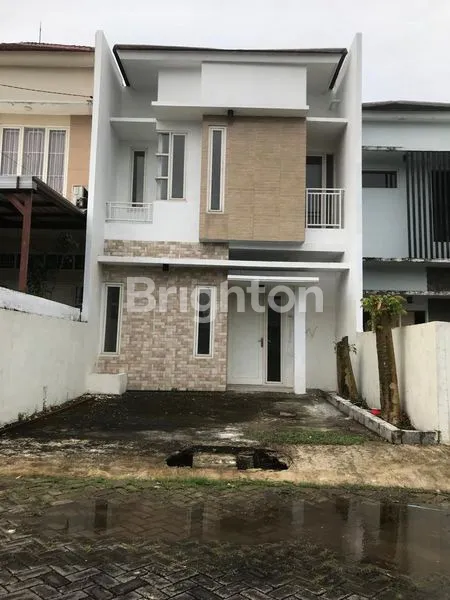 image RUMAH BUMI WONOREJO ASRI DKT RUNGKUT ASRI (1)
