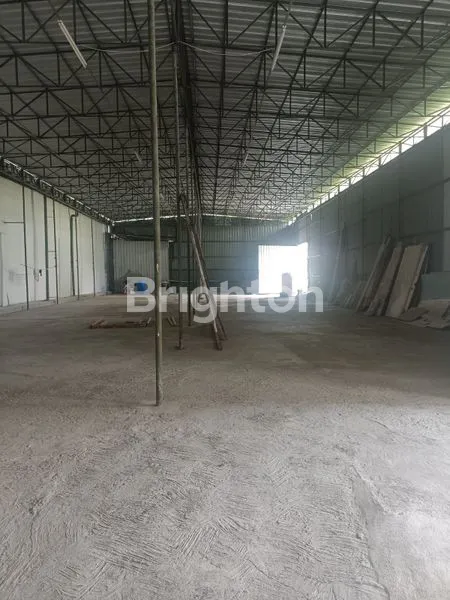 image GUDANG DI RAYA KENJERAN COCOK UNTUK SEGALA USAHA DAN INDUSTRI JARANG ADA (8)