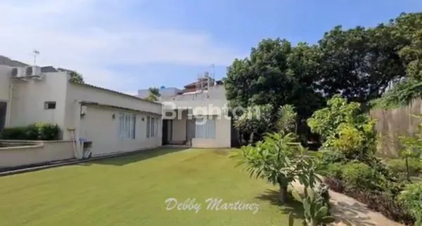 image RUMAH LUAS TAMAN KEDOYA BARU (8)