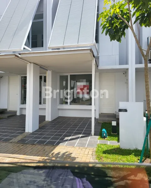 image RUMAH BARU SEMI FURNISH CLUSUTER INSPIRAHAUS, TABEBUYA BSD CITY, TANGERANG (1)