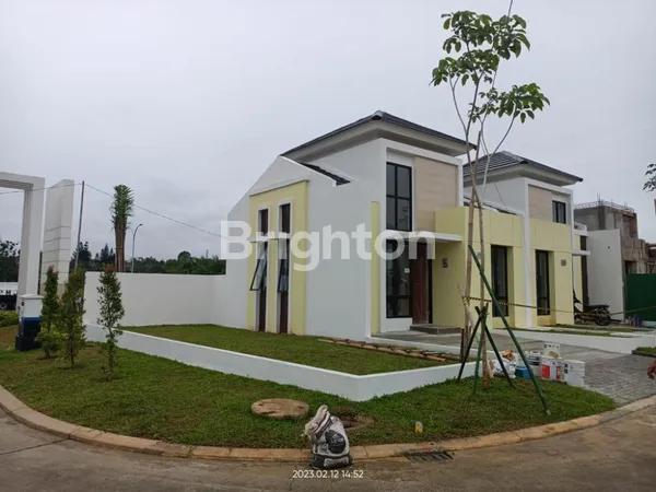 image RUMAH BARU NYAMAN SEJUK VIEW PERBUKITAN STRATEGIS DILENGKAPI CLUB HOUSE (2)