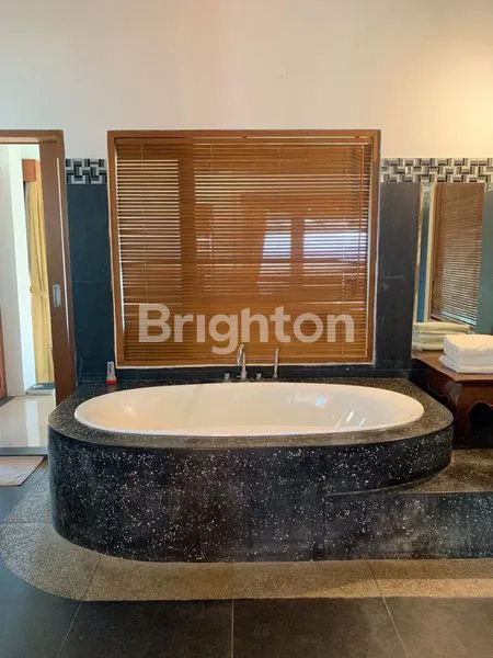 image VILLA NUSA DUA AVAILABLE ON AUGUST (8)