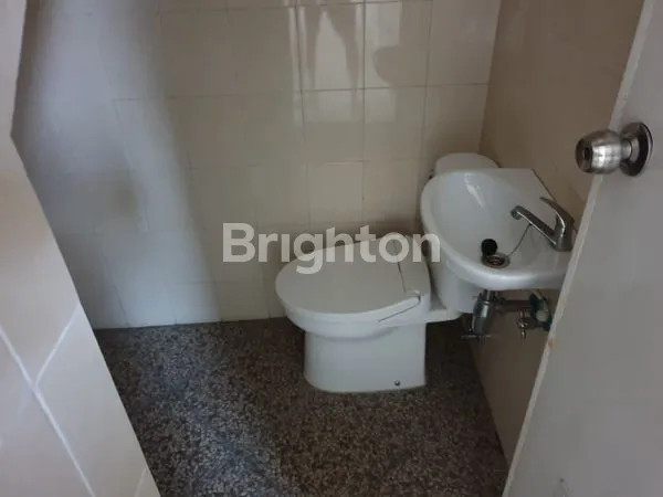 image RUMAH MURAH GREEN SEMANGGI MANGROVE (5)