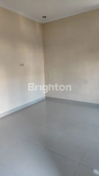 image RUMAH 2 LANTAI MODERN DI DENPASAR (1)