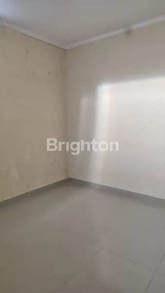 image RUMAH 2 LANTAI MODERN DI DENPASAR (7)