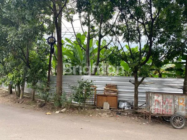 image TANAH DATAR SIAP BANGUN - LOKASI PINTU MASUK DALAM KOMPLEK  (6)