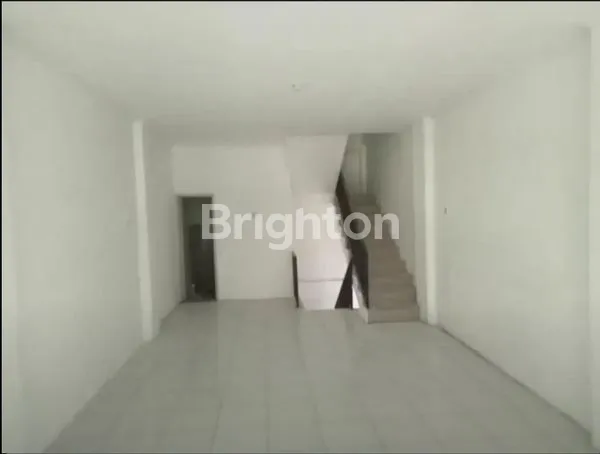 DISEWAKAN RUKO 3 LANTAI NOL JL. GAYUNGSARI BARAT LOKASI RAMAI COCOK SEGALA USAHA