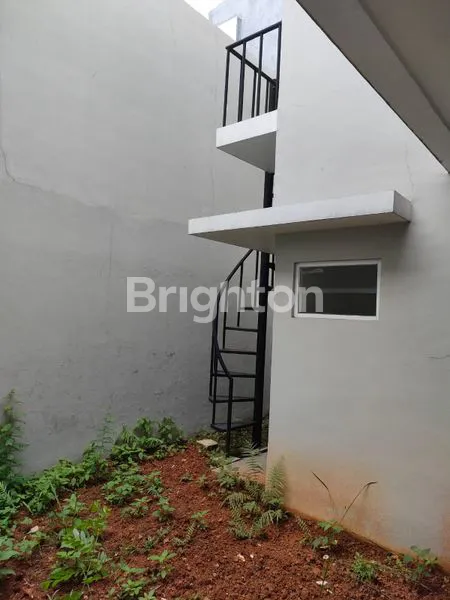 image RUMAH SEJUK, PEMANDANGAN DANAU CANTIK. SERASA VILLA (6)